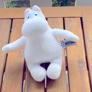 COPY - moo in the Scandinavian hero